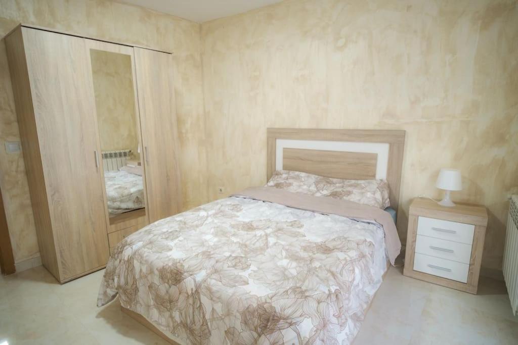 דירות Piso Acogedor En Madrid Centro מראה חיצוני תמונה